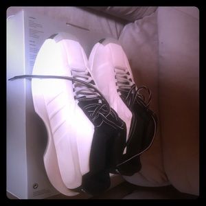 Adidas Kobe Bryant Retro Shoes